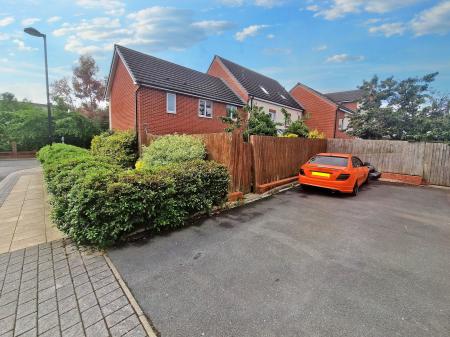 3 bedroom Semi-detached house for sale in Brentleigh Way, Stoke-On-Trent, ST1