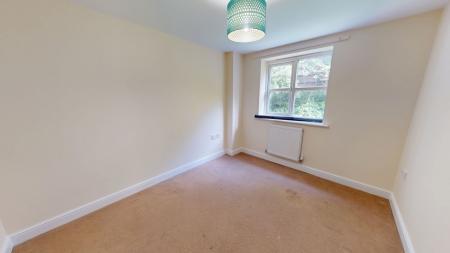 3 bedroom Terraced House to let in Waters Edge Close, Silverdale, Newcastle, ST5