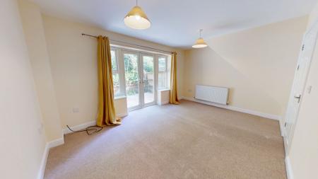 3 bedroom Terraced House to let in Waters Edge Close, Silverdale, Newcastle, ST5