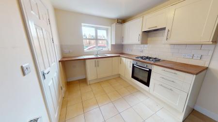 3 bedroom Terraced House to let in Waters Edge Close, Silverdale, Newcastle, ST5