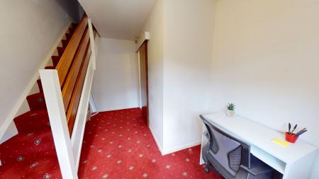 2 bedroom Bungalow for sale in Bexhill Grove, Birches Head