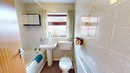 2 bedroom Bungalow for sale in Bexhill Grove, Birches Head