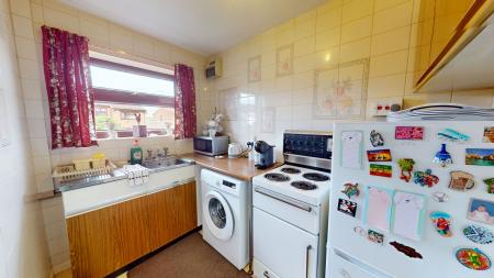 2 bedroom Bungalow for sale in Bexhill Grove, Birches Head