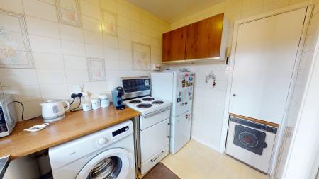2 bedroom Bungalow for sale in Bexhill Grove, Birches Head