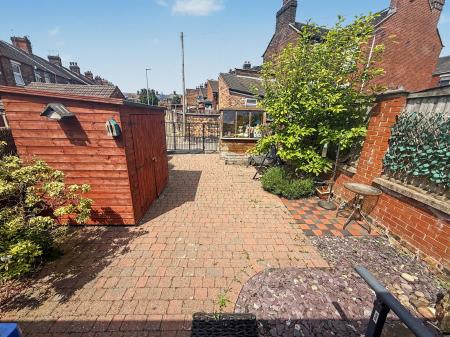 3 bedroom Terraced House for sale in Moorland Road, Burslem, Stoke-on-Trent