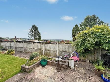 2 bedroom Terraced House for sale in Bradford Terrace, Birches Head, Stoke-on-Trent