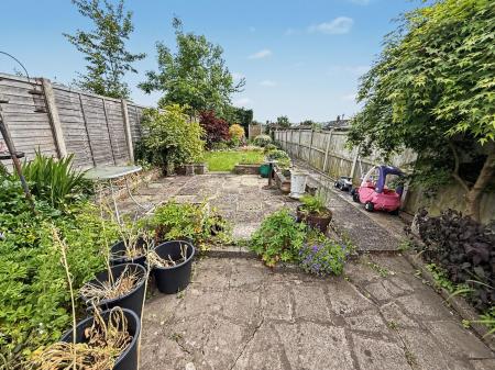 2 bedroom Terraced House for sale in Bradford Terrace, Birches Head, Stoke-on-Trent