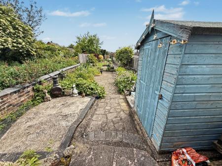 2 bedroom Terraced House for sale in Bradford Terrace, Birches Head, Stoke-on-Trent