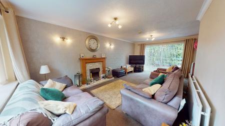 4 bedroom Detached house for sale in Oldacres Road, Trentham