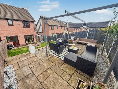 3 bedroom Semi-detached house for sale in Ledstone Way, Stoke-On-Trent, ST3