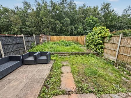 3 bedroom Semi-detached house for sale in Leek Road, Stoke-On-Trent, ST1