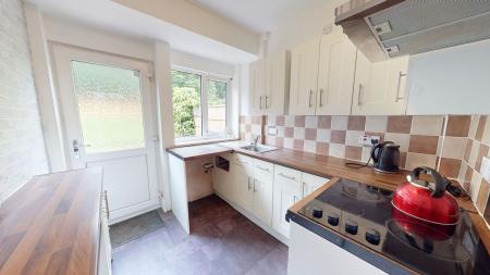 3 bedroom Semi-detached house for sale in Leek Road, Stoke-On-Trent, ST1
