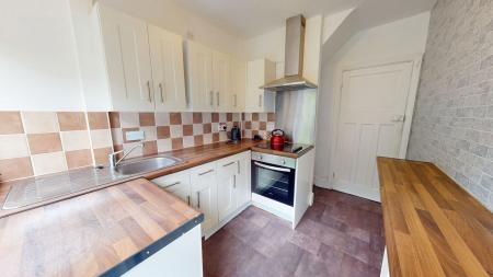 3 bedroom Semi-detached house for sale in Leek Road, Stoke-On-Trent, ST1