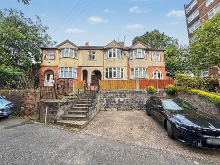 3 bedroom Terraced House for sale in Honeywall, Stoke-On-Trent, ST4