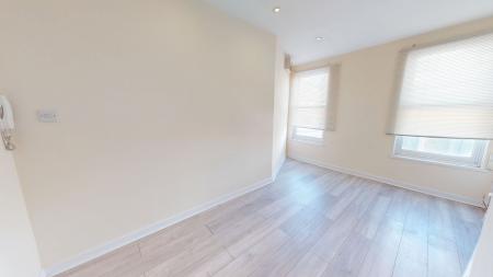 1 bedroom Flat to let in Liverpool Road, Stoke, Stoke-On-Trent, ST4