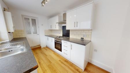 2 bedroom Terraced House to let in Edison Street, Stoke-On-Trent, ST4