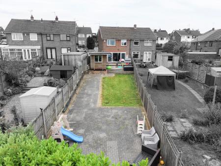 3 bedroom Semi-detached house for sale in Pemberton Drive, Meir Heath, Stoke-on-Trent