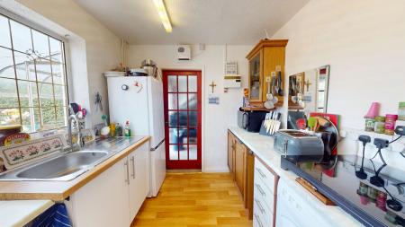 2 bedroom Detached bungalow for sale in Conford Close, Stoke-On-Trent, ST2