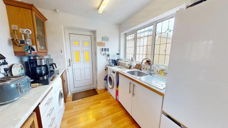 2 bedroom Detached bungalow for sale in Conford Close, Stoke-On-Trent, ST2
