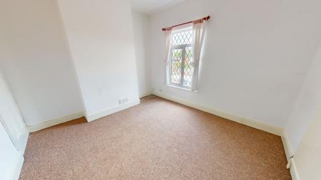 2 bedroom Terraced House to let in Masterson Street, Stoke-On-Trent, ST4