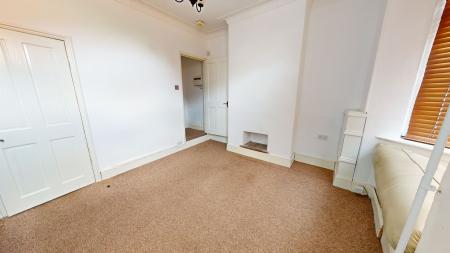 2 bedroom Terraced House to let in Masterson Street, Stoke-On-Trent, ST4