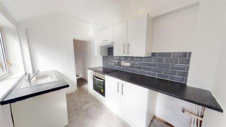 2 bedroom Terraced House to let in Marriott Street, Stoke-On-Trent, ST4