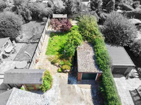 3 bedroom Semi-detached house for sale in Dilhorne Road, Forsbrook, ST11