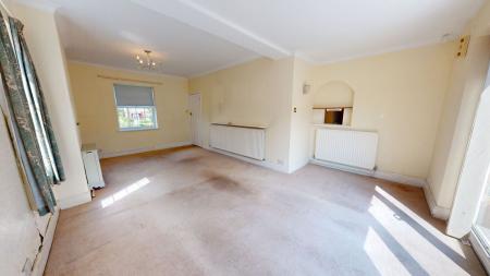 3 bedroom Semi-detached house for sale in Dilhorne Road, Forsbrook, ST11
