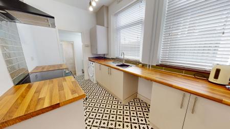 2 bedroom Terraced House to let in Turner Street, Stoke-On-Trent, ST1