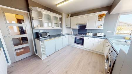 2 bedroom Detached bungalow for sale in Courtway Drive, Stoke-On-Trent, ST1