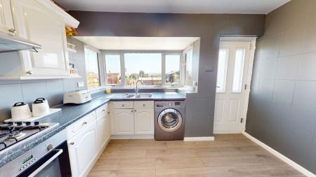 2 bedroom Detached bungalow for sale in Courtway Drive, Stoke-On-Trent, ST1