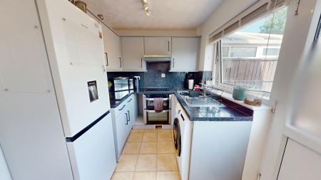 2 bedroom Semi-detached house for sale in Pensford Grove, Stoke-On-Trent, ST1