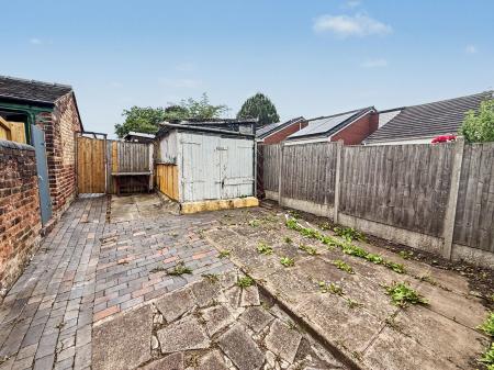 2 bedroom Terraced House for sale in Weston Street, Stoke-On-Trent, ST3