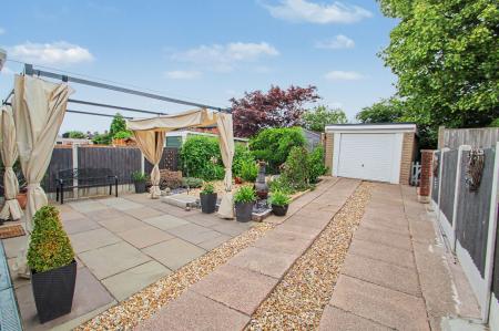 2 bedroom Semi-detached bungalow for sale in Gleneagles Crescent, Stoke-On-Trent, ST1