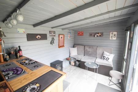 4 bedroom Detached house for sale in Elgar Crescent, Stoke-On-Trent, ST1