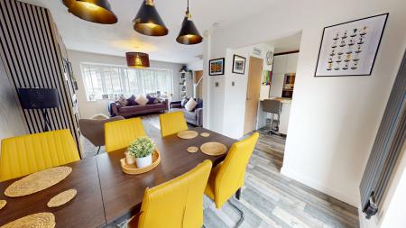 4 bedroom Detached house for sale in Elgar Crescent, Stoke-On-Trent, ST1