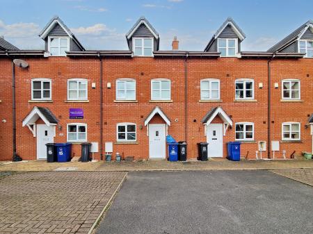 Waters Edge Close, Newcastle, ST5