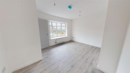 3 bedroom Semi-detached house to let in Dawlish Drive, Stoke-On-Trent, ST2