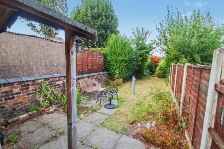 3 bedroom Terraced House for sale in Bradford Terrace, Birches Head, Stoke-on-Trent