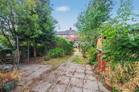 3 bedroom Semi-detached house for sale in Uttoxeter Road, Blythe Bridge, ST11