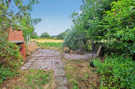 3 bedroom Semi-detached house for sale in Uttoxeter Road, Blythe Bridge, ST11