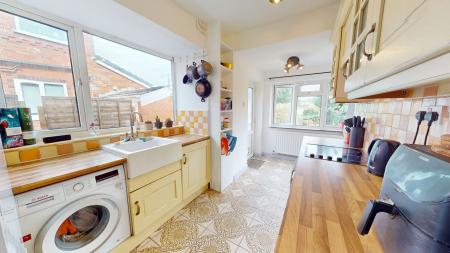 3 bedroom Semi-detached house for sale in Uttoxeter Road, Blythe Bridge, ST11