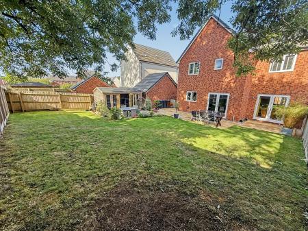 4 bedroom Detached house for sale in Moore Way, Blythe Bridge, ST11