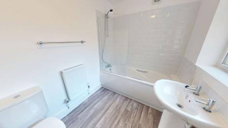 2 bedroom Terraced House to let in London Road, Stoke-On-Trent, ST4