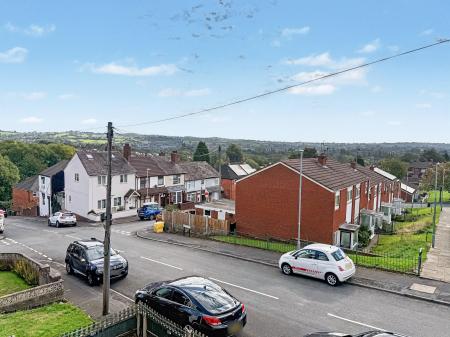 2 bedroom Terraced House for sale in Birch Street, Northwood, Stoke-on-Trent