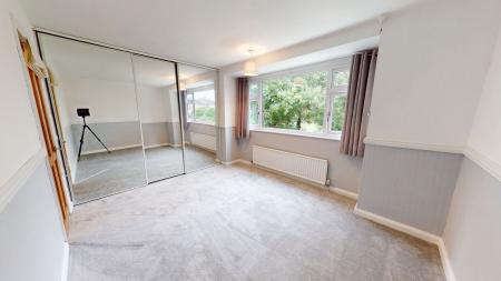 3 bedroom Semi-detached house for sale in Birch Grove, Forsbrook, ST11