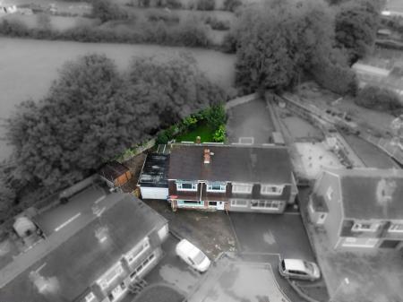 3 bedroom Semi-detached house for sale in Birch Grove, Forsbrook, ST11