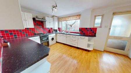3 bedroom Semi-detached house for sale in Kentmere Close, Stoke-On-Trent, ST4