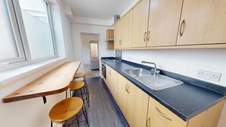 3 bedroom Terraced House to let in Penkhull New Road, Penkhull, Stoke-On-Trent, ST4