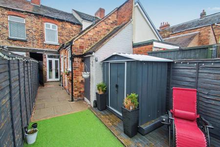 3 bedroom Terraced House for sale in Hammersley Street, Stoke-On-Trent, ST1